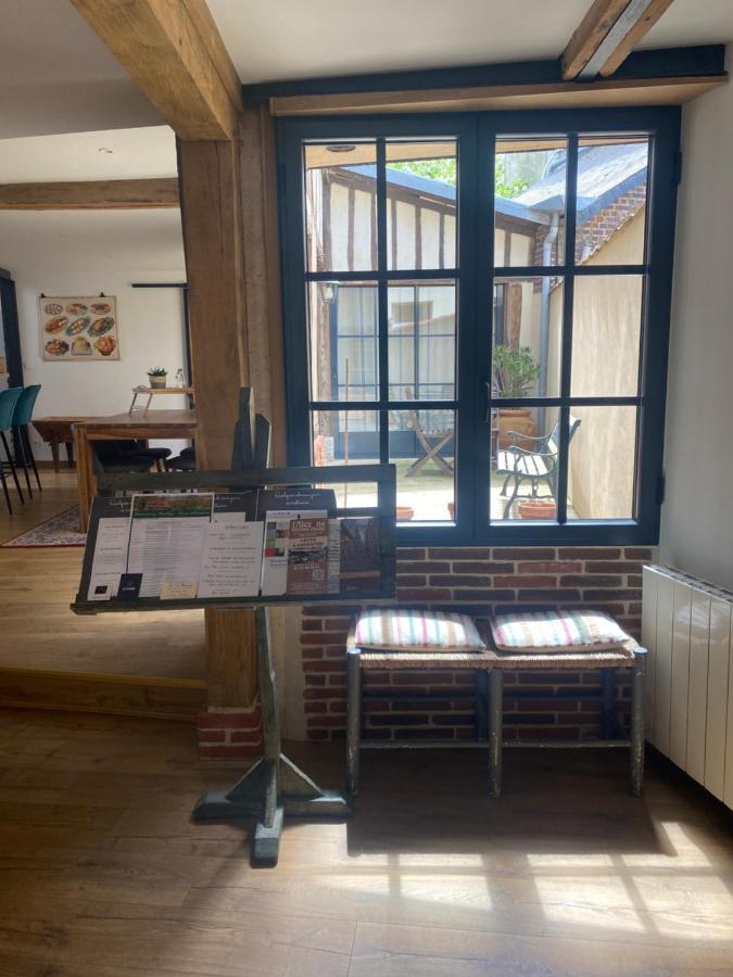 Au 33 Appartement Honfleur Buitenkant foto